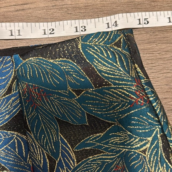 Floral Patterned Skirt - Multicolor size 9 gold accents lightweight unique - Picture 8 of 9